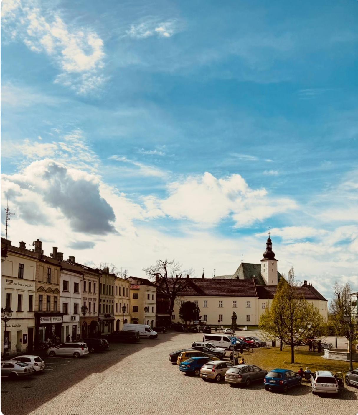 Hotel Maxim Frýdek-Místek エクステリア 写真